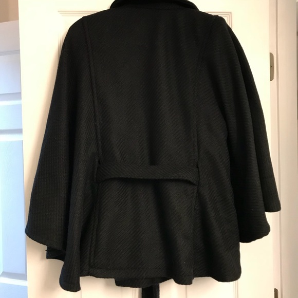 🇺🇸MEMORIAL DAY SALE! NWT Cape Coat Black - Picture 4 of 7